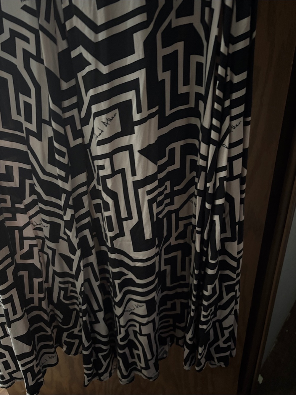 Black and White Geometric Print Skirt